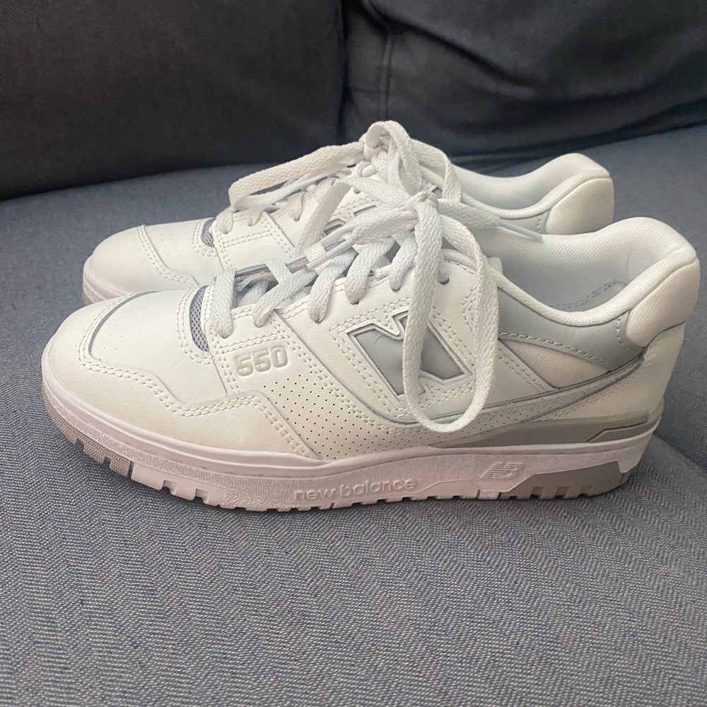 New Balance 550
